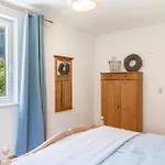 Maierhof 341 *